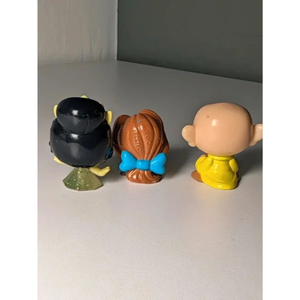 Disney lot doorables